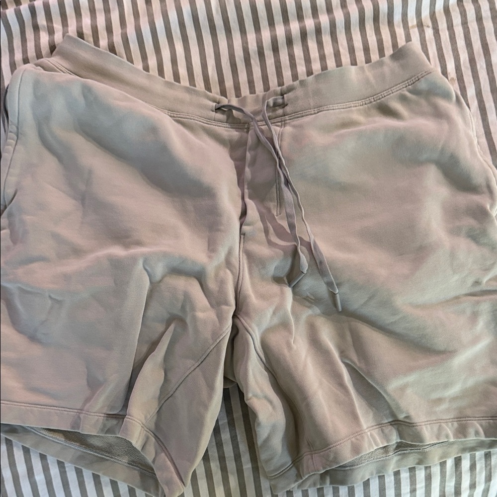 Lululemon Gray Shorts XL